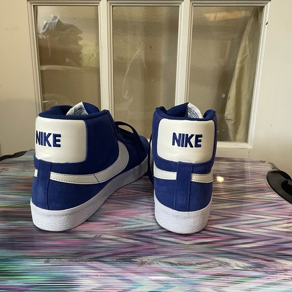 Nike Blazer Mid - Picture 3 of 7